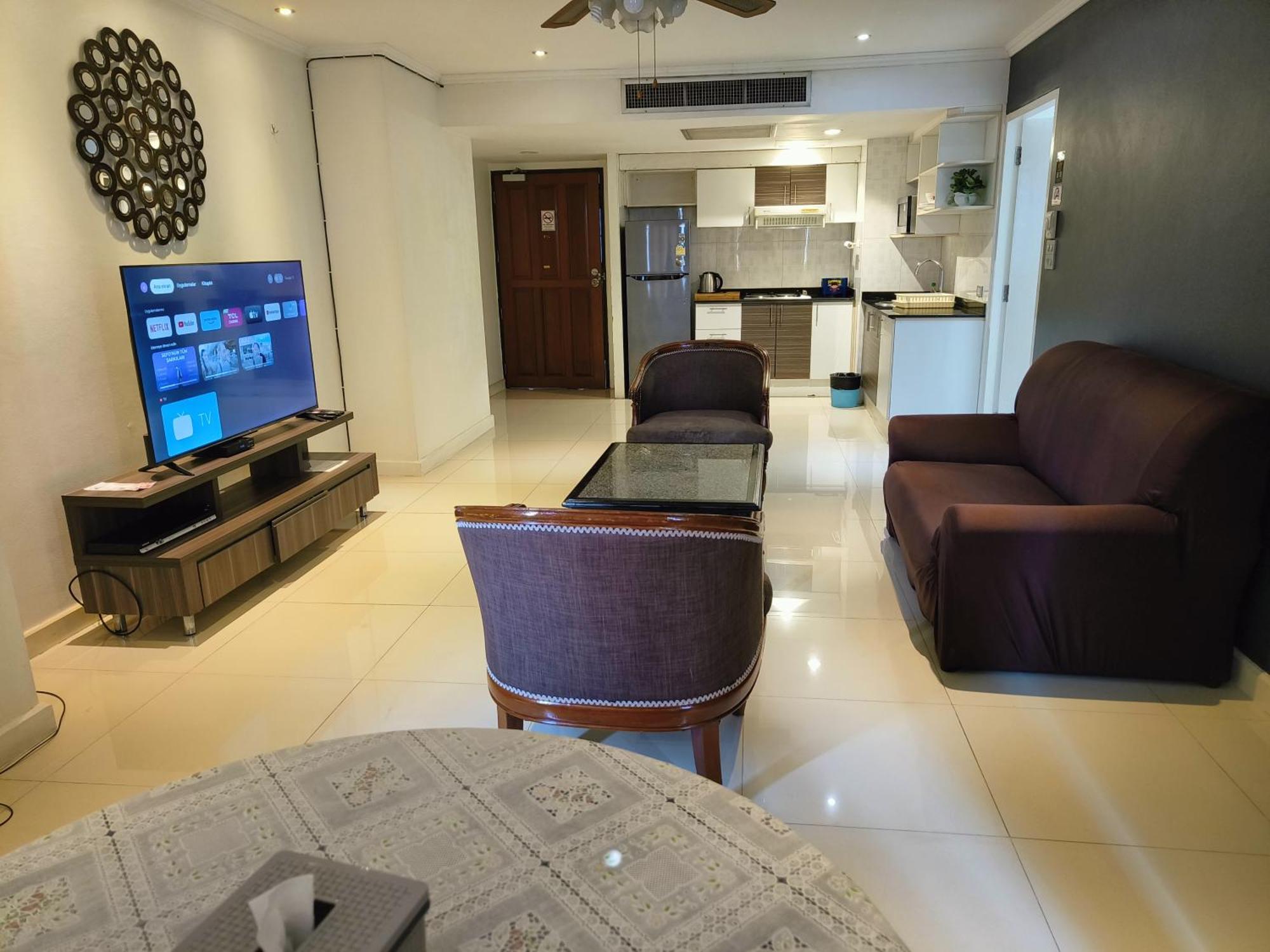 Omni Tower Cozy Apartments By Direct Rooms Bangkok Exterior photo