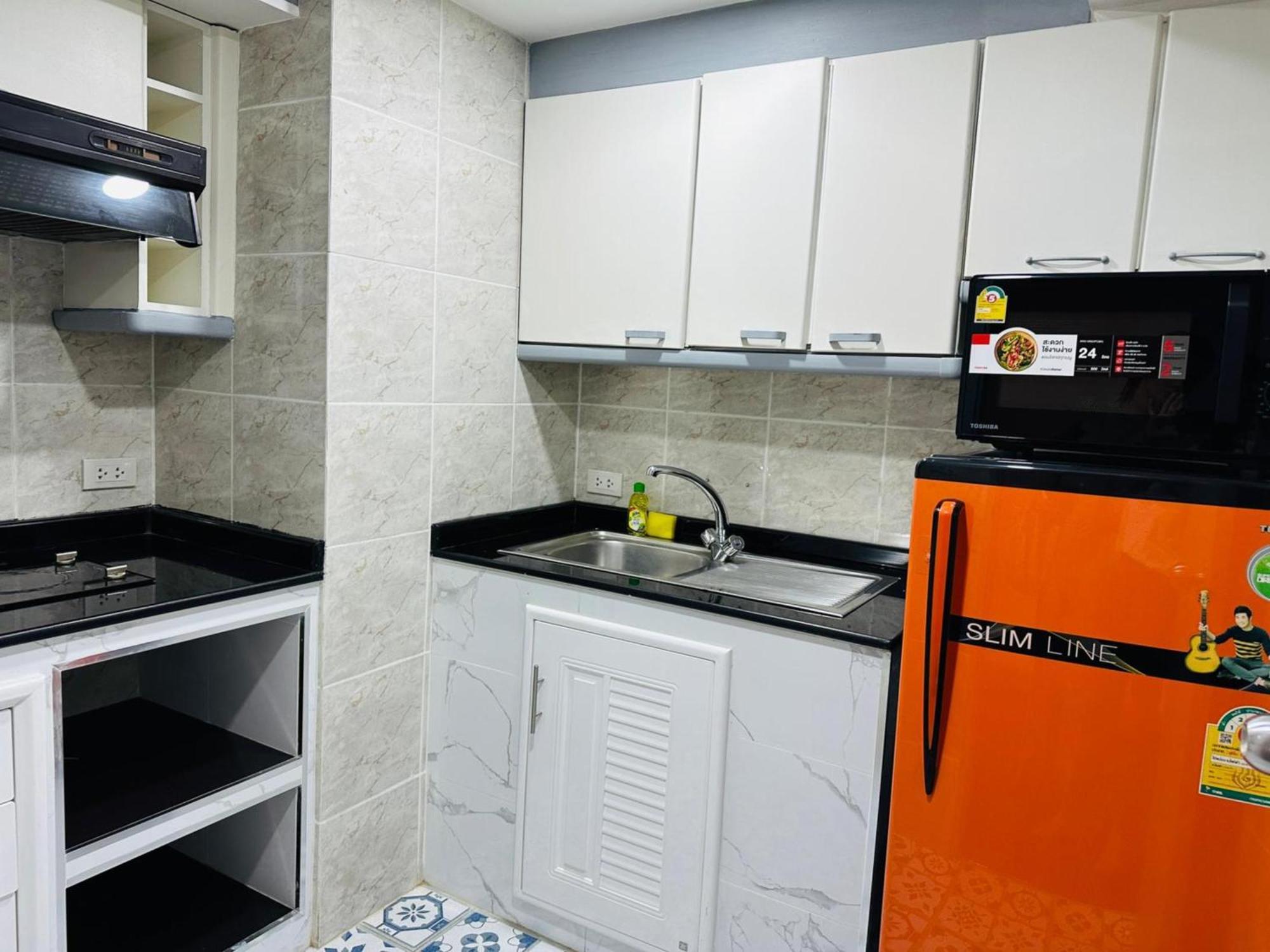 Omni Tower Cozy Apartments By Direct Rooms Bangkok Exterior photo