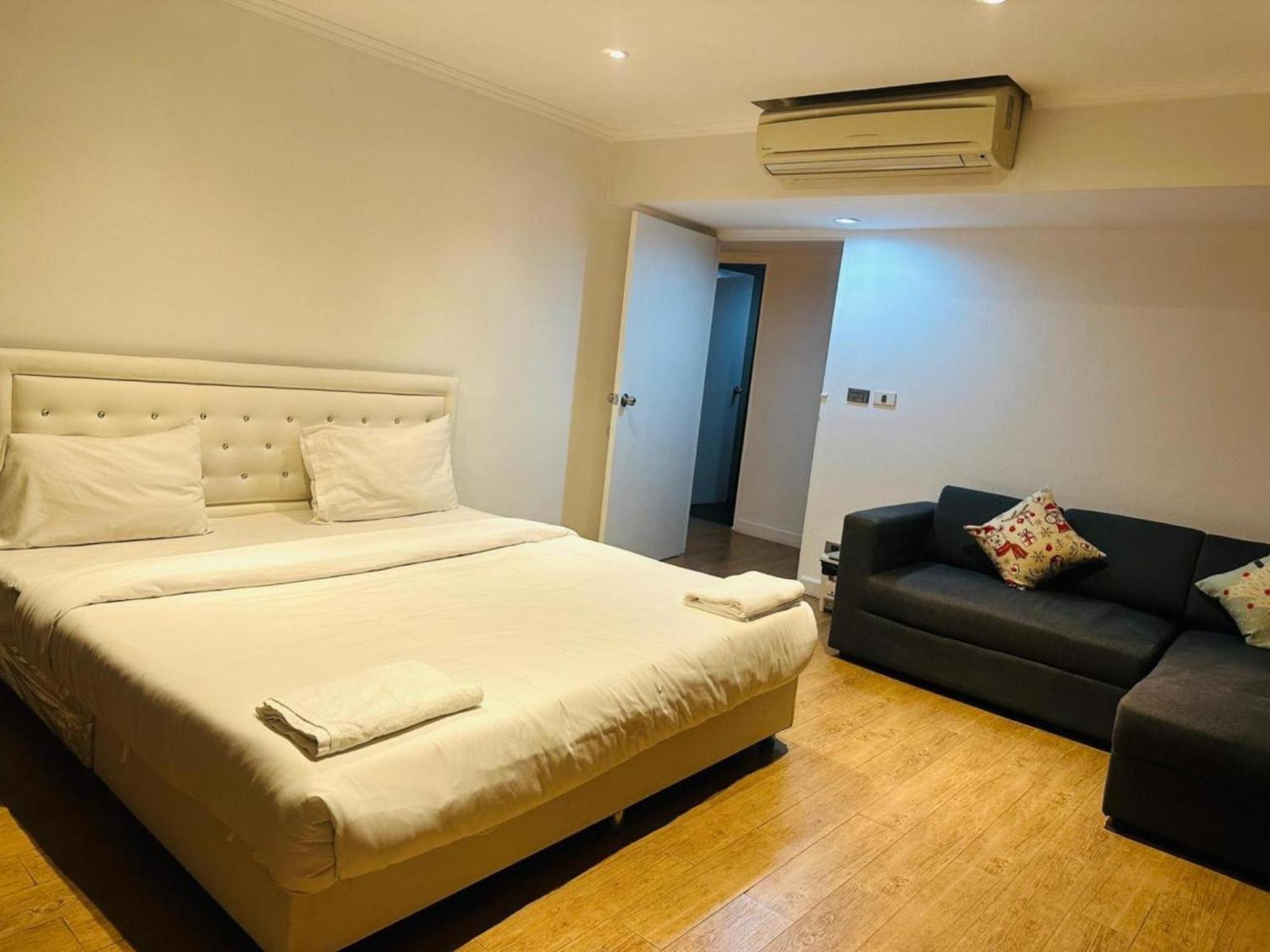 Omni Tower Cozy Apartments By Direct Rooms Bangkok Exterior photo
