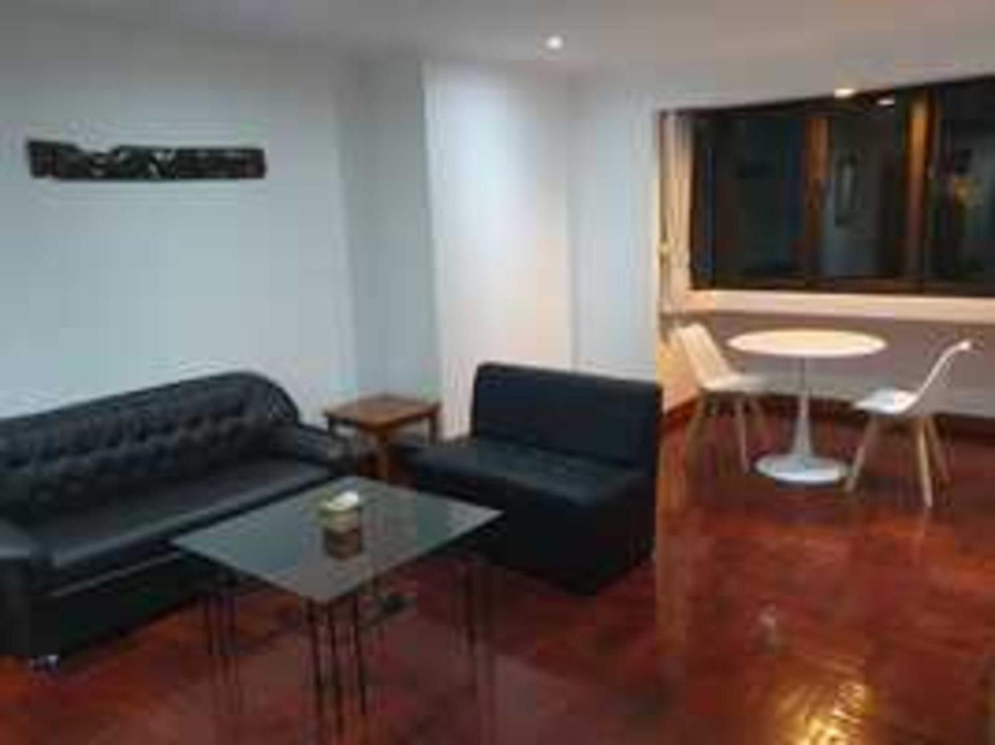 Omni Tower Cozy Apartments By Direct Rooms Bangkok Exterior photo